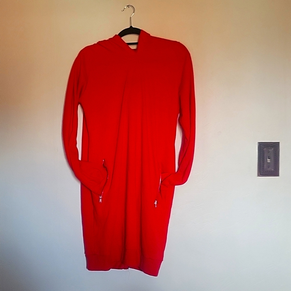 zip up the back Hooded sweat shirt/ dress